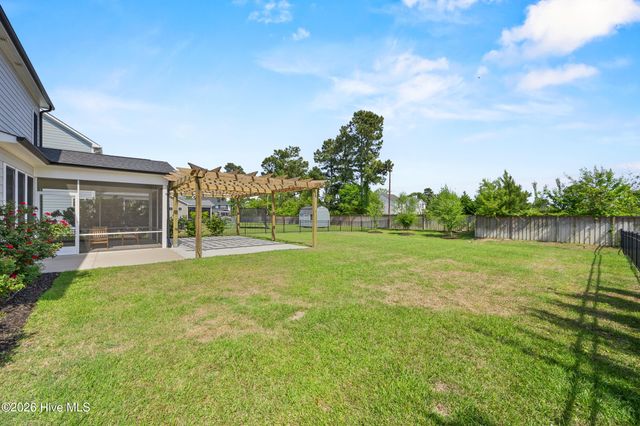 2 N Artisan Drive, Hampstead, NC 28443