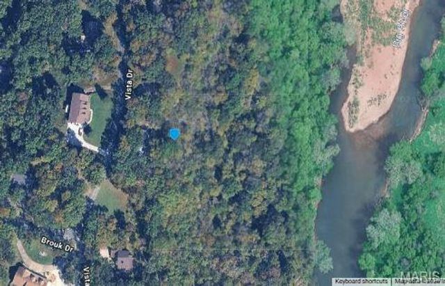 7560 Vista Drive, Cedar Hill, MO 63016