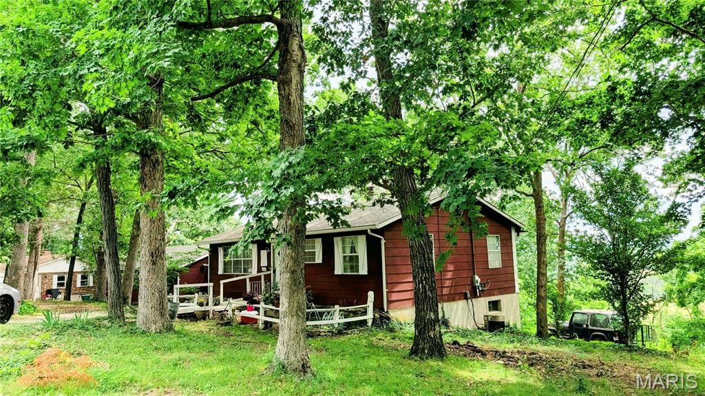 7560 Vista Drive, Cedar Hill, MO 63016