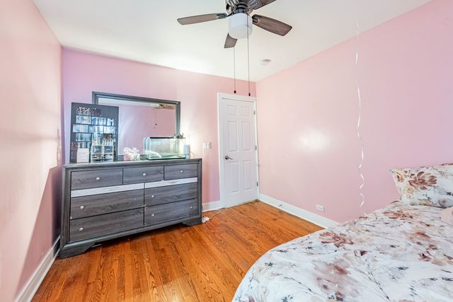 7817 S LOOMIS Boulevard, Chicago, IL 60620