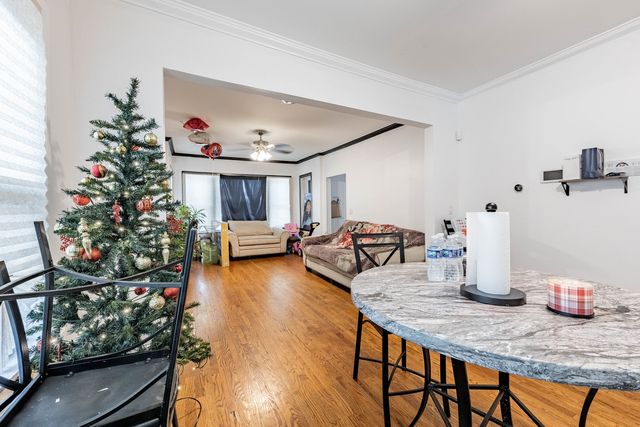 7817 S LOOMIS Boulevard, Chicago, IL 60620