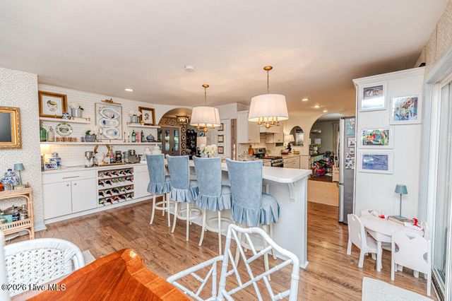 103 Cobblestone Court, West End, NC 27376