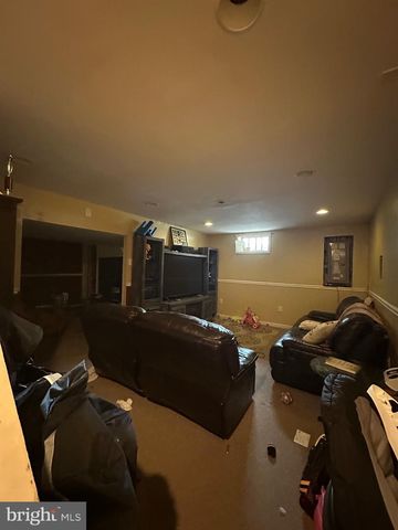 109 HARMONY CIRCLE RD, Sicklerville, NJ 08081