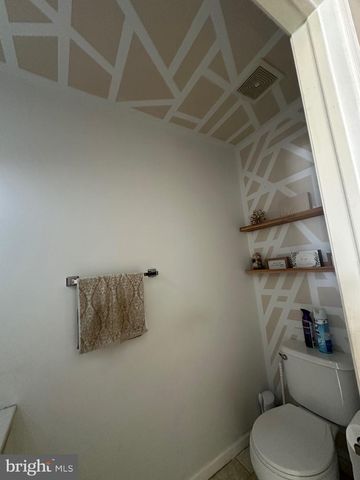 109 HARMONY CIRCLE RD, Sicklerville, NJ 08081