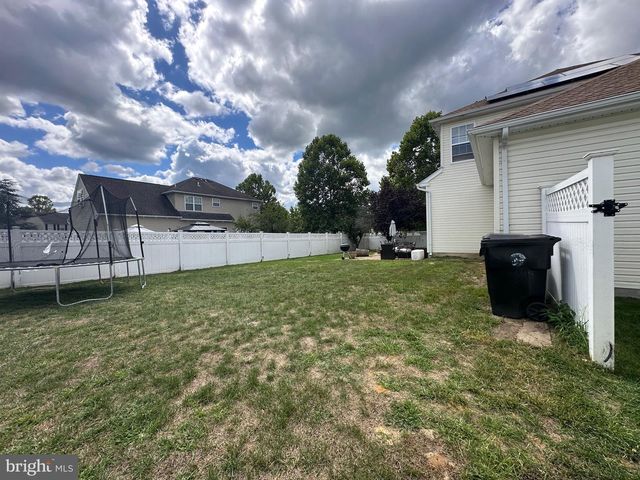 109 HARMONY CIRCLE RD, Sicklerville, NJ 08081