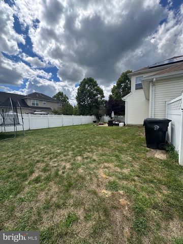 109 HARMONY CIRCLE RD, Sicklerville, NJ 08081