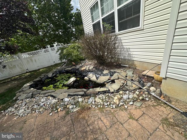 109 HARMONY CIRCLE RD, Sicklerville, NJ 08081