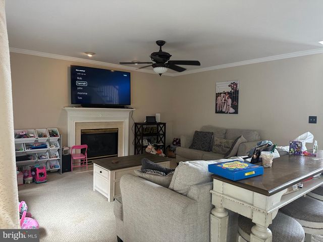 109 HARMONY CIRCLE RD, Sicklerville, NJ 08081