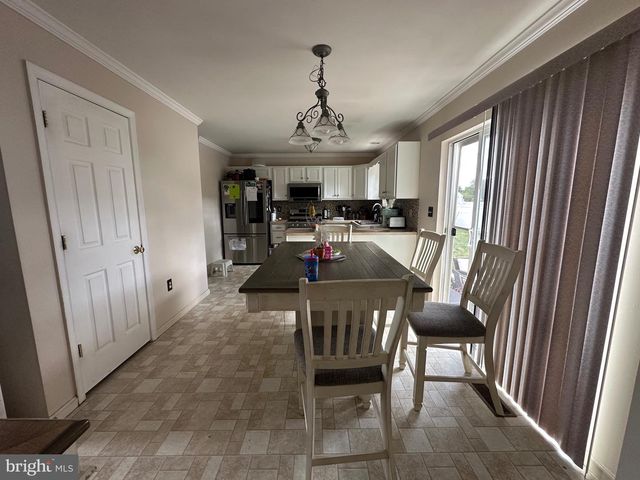 109 HARMONY CIRCLE RD, Sicklerville, NJ 08081