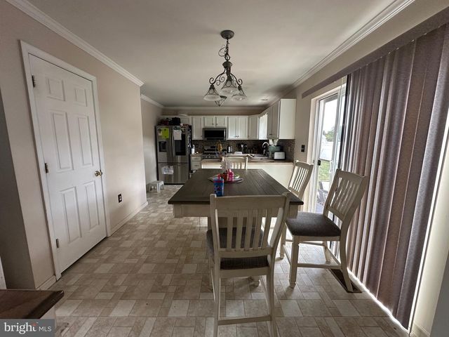 109 HARMONY CIRCLE RD, Sicklerville, NJ 08081