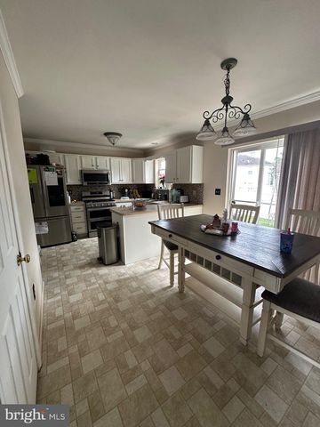 109 HARMONY CIRCLE RD, Sicklerville, NJ 08081