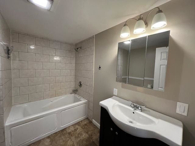 64 Crown Point Road, Rochester, NH 03867