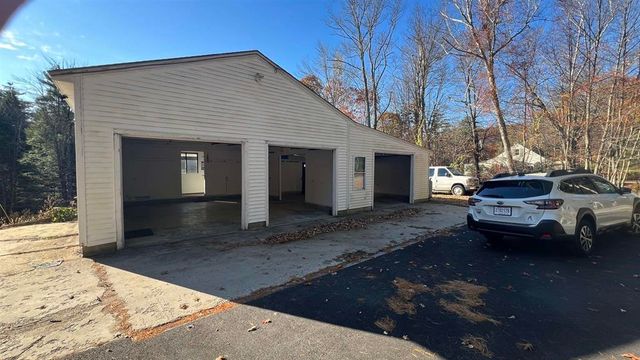 64 Crown Point Road, Rochester, NH 03867