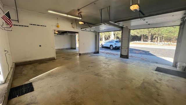 64 Crown Point Road, Rochester, NH 03867