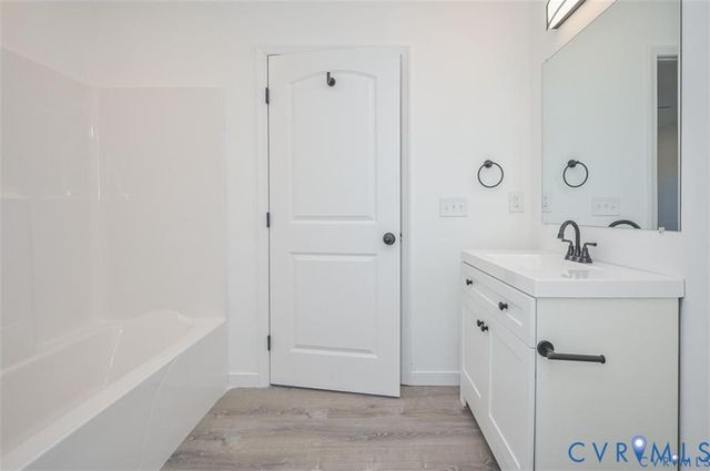 27252 Shannon Mill Dr, Ruther Glen, VA 22546