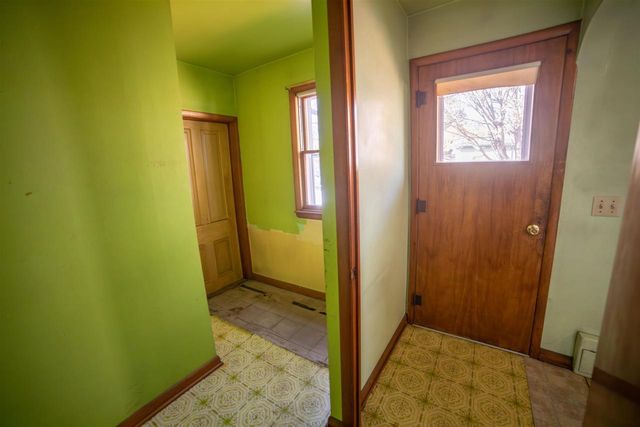 237 E 2nd Street, Westfield, WI 53964