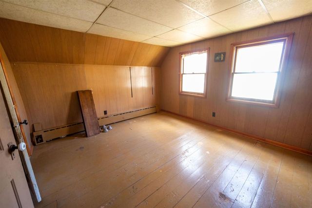 237 E 2nd Street, Westfield, WI 53964