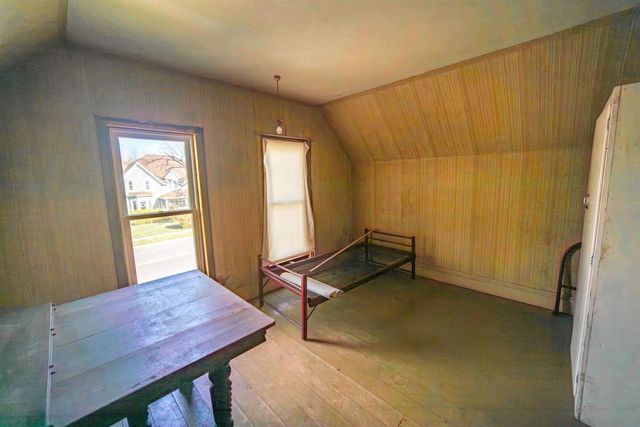 237 E 2nd Street, Westfield, WI 53964