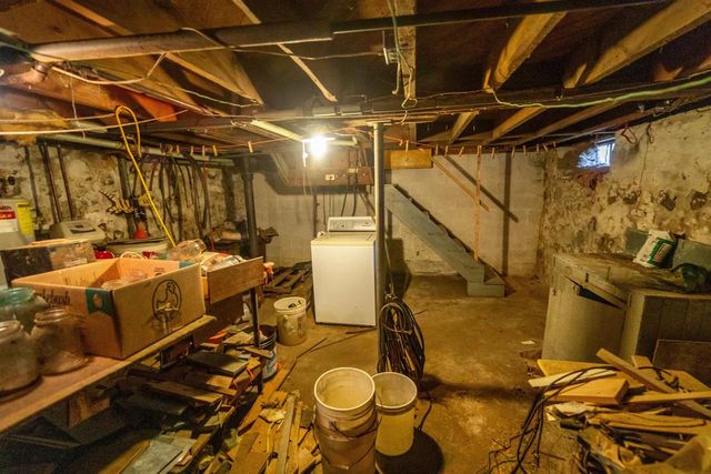 237 E 2nd Street, Westfield, WI 53964