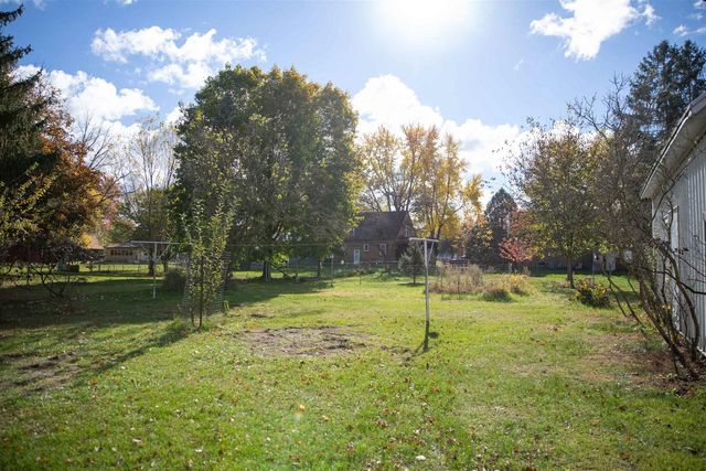 237 E 2nd Street, Westfield, WI 53964