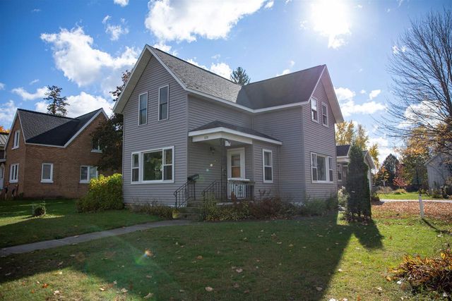 237 E 2nd Street, Westfield, WI 53964