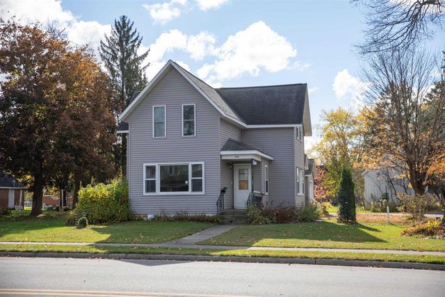237 E 2nd Street, Westfield, WI 53964