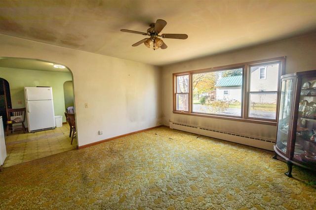 237 E 2nd Street, Westfield, WI 53964