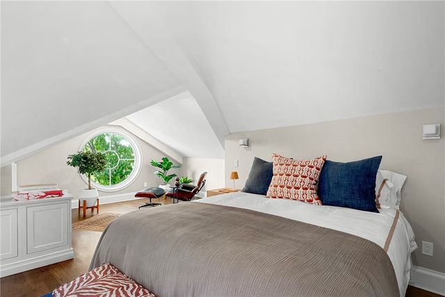 50 School Street 7, Newport, RI 02840