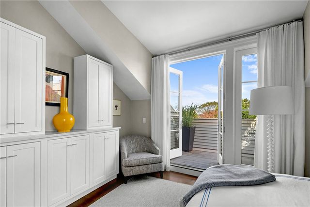 50 School Street 7, Newport, RI 02840