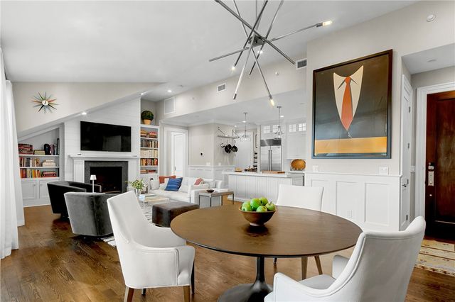 50 School Street 7, Newport, RI 02840