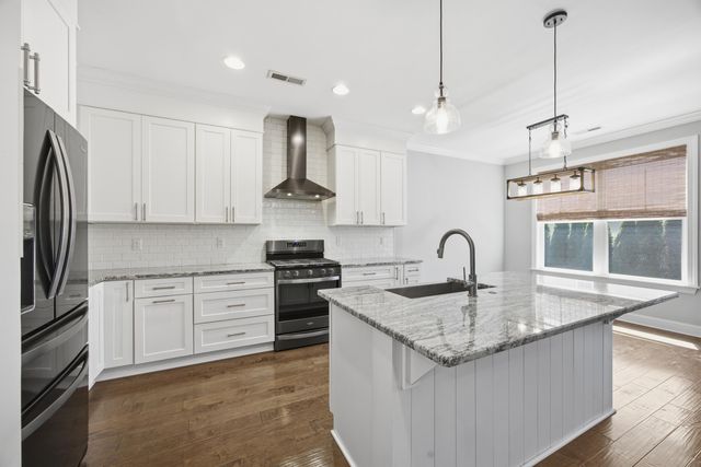 8636 Masons Gate Lane, Chattanooga, TN 37421