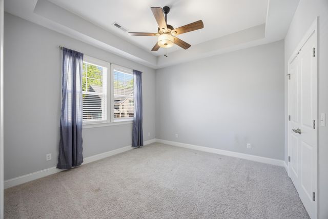 8636 Masons Gate Lane, Chattanooga, TN 37421