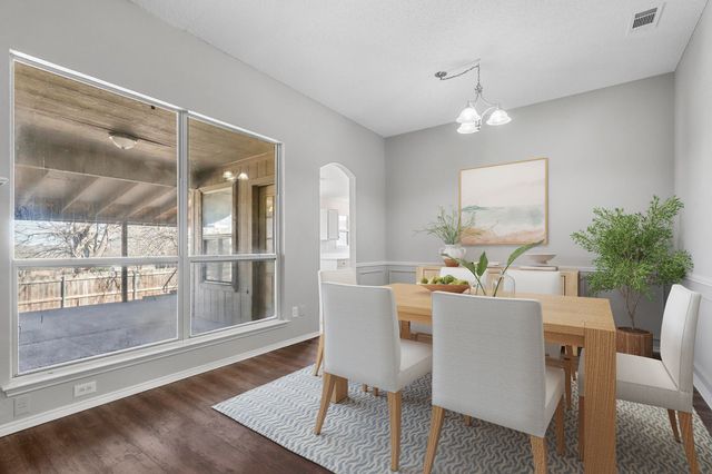 1610 Merritt Drive, Mansfield, TX 76063