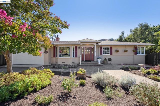 682 682 Jennie Ct, Lafayette, CA 94549