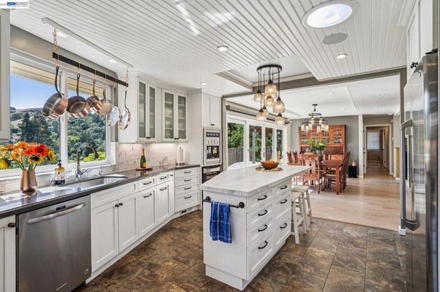 682 682 Jennie Ct, Lafayette, CA 94549