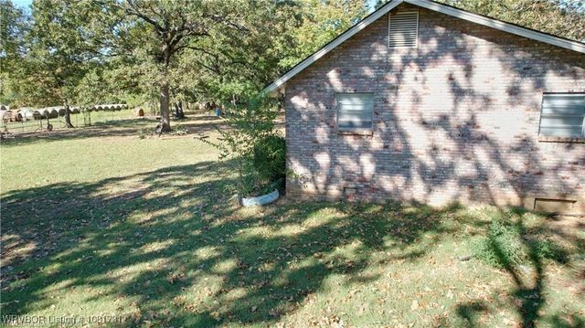 31122 S Cooper Bend West Road, Kinta, OK 74552