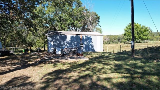 31122 S Cooper Bend West Road, Kinta, OK 74552