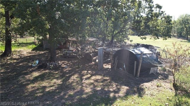 31122 S Cooper Bend West Road, Kinta, OK 74552