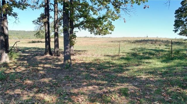 31122 S Cooper Bend West Road, Kinta, OK 74552