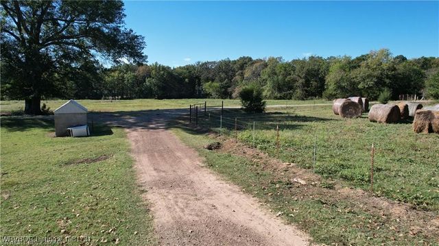 31122 S Cooper Bend West Road, Kinta, OK 74552