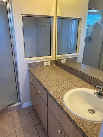 1237 S BEACH CIRCLE, Kissimmee, FL 34746