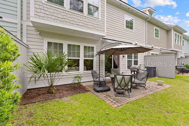 25 Creekstone Dr, Hilton Head Island, SC 29926
