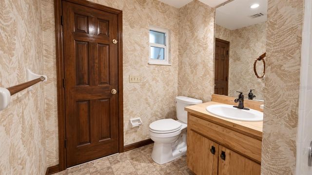 35025 RAINTREE DR, Fruitland Park, FL 34731