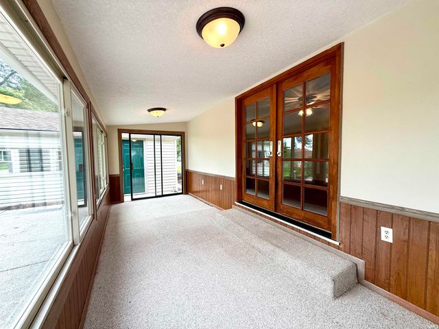 503 N Webster Road, New Haven, IN 46774