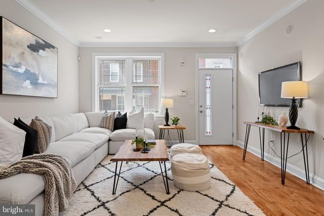 2039 E HAZZARD ST, Philadelphia, PA 19125