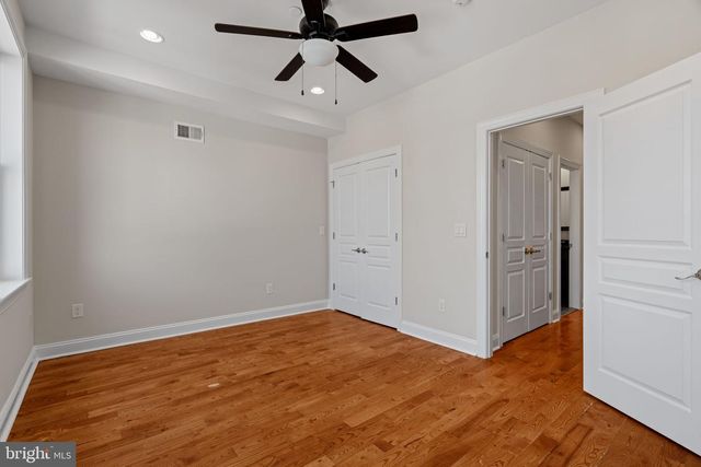 2039 E HAZZARD ST, Philadelphia, PA 19125