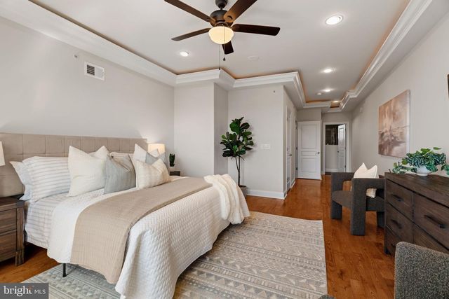 2039 E HAZZARD ST, Philadelphia, PA 19125