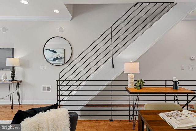 2039 E HAZZARD ST, Philadelphia, PA 19125