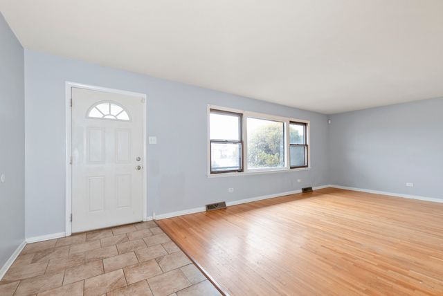 17137 Coventry Lane, Country Club Hills, IL 60478