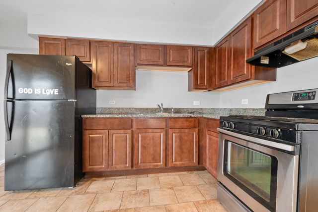 17137 Coventry Lane, Country Club Hills, IL 60478